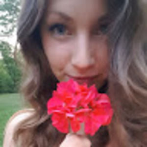 Meet your Posher, Jillian